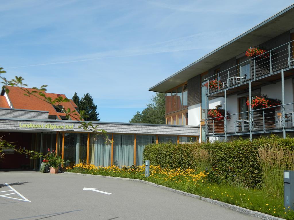 Landhotel Allgaeuer Hof Wolfegg Exterior foto